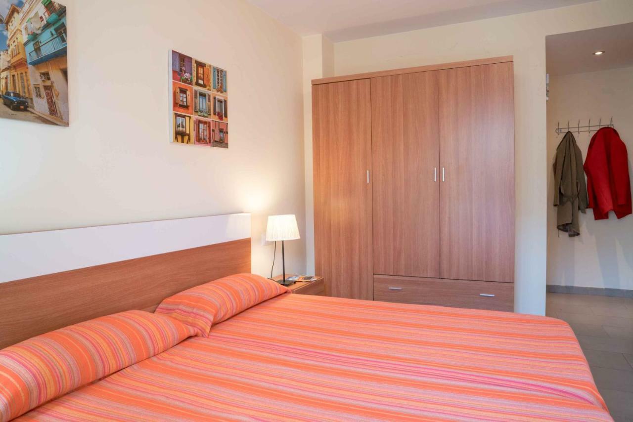 Apartaments Sant Pere Льорет-де-Мар Экстерьер фото