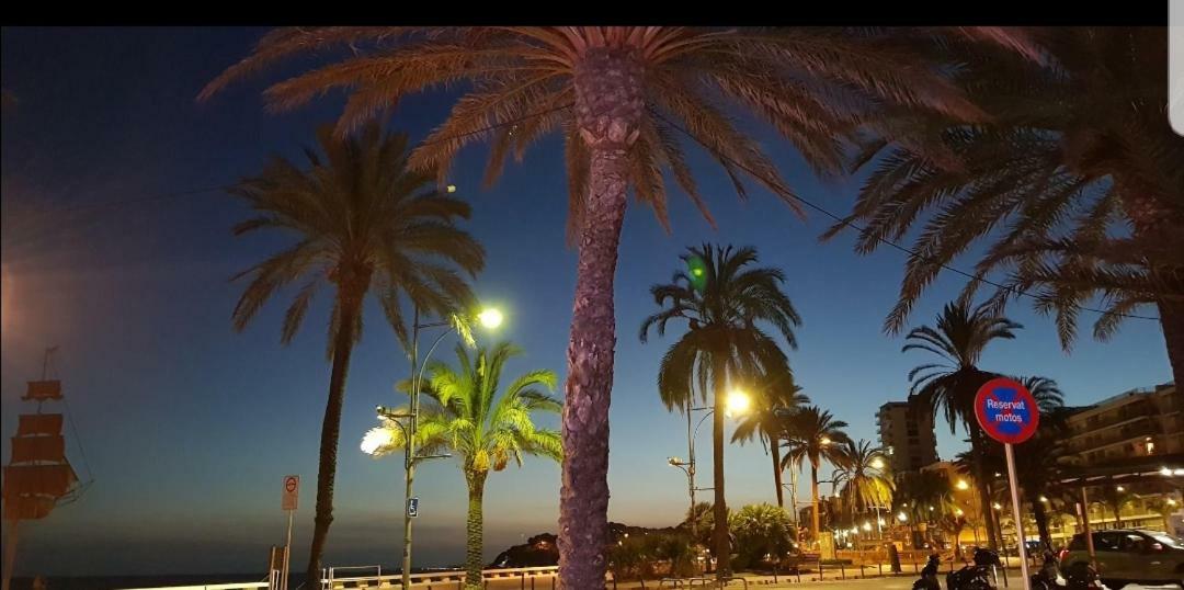 Apartaments Sant Pere Льорет-де-Мар Экстерьер фото