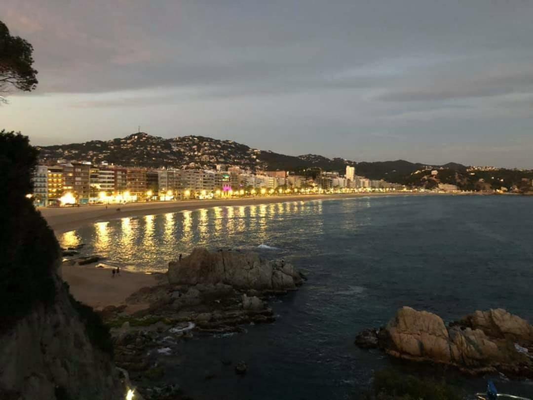 Apartaments Sant Pere Льорет-де-Мар Экстерьер фото